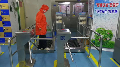 天下清洁设备千千万,鞋底清洁机看中国合瑞